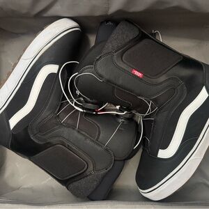 Vans Men's Black and White High-Top Sneakers